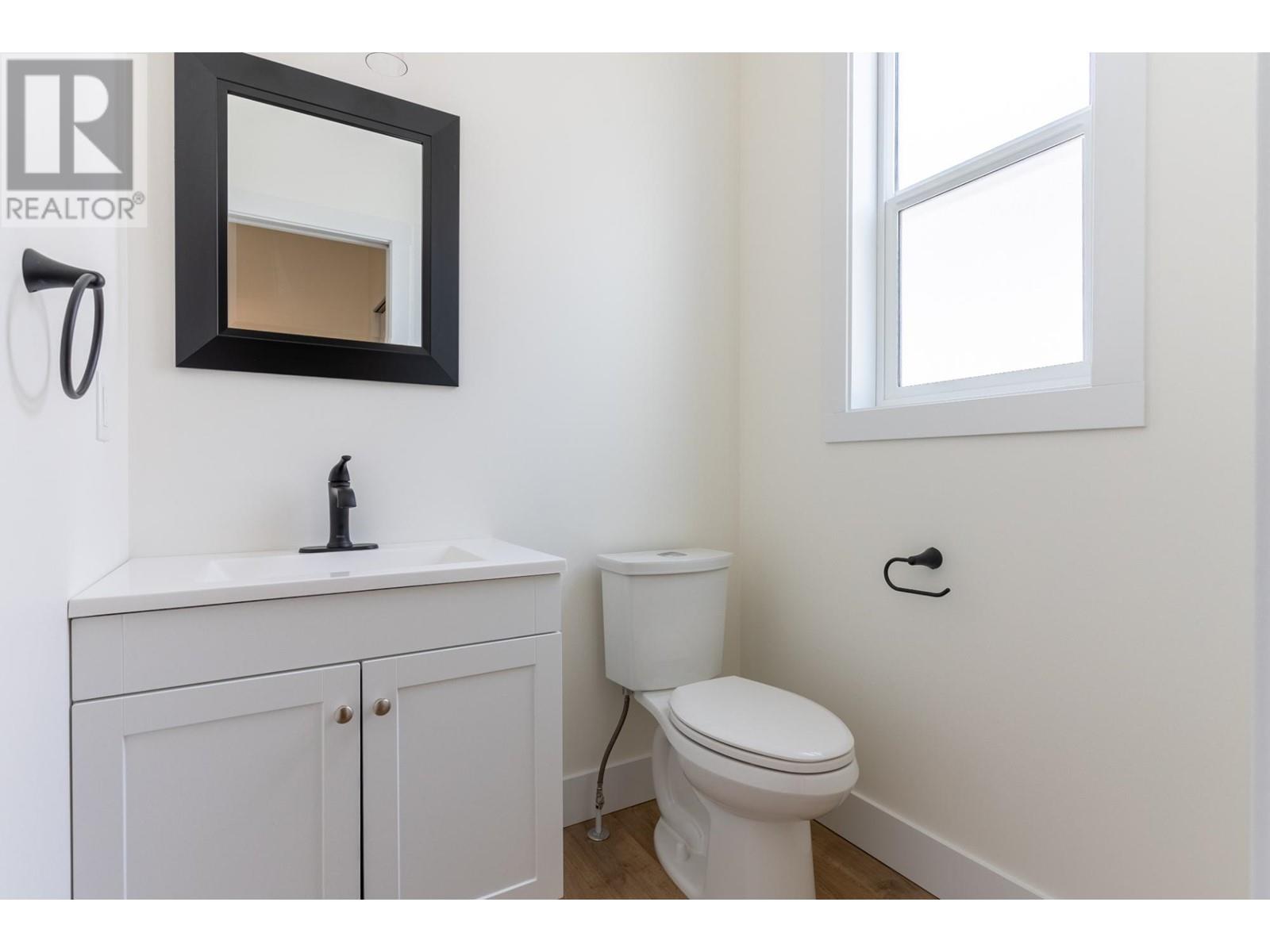 6511 Savona Access Rd, Kamloops, British Columbia   - Photo 11 - 180388