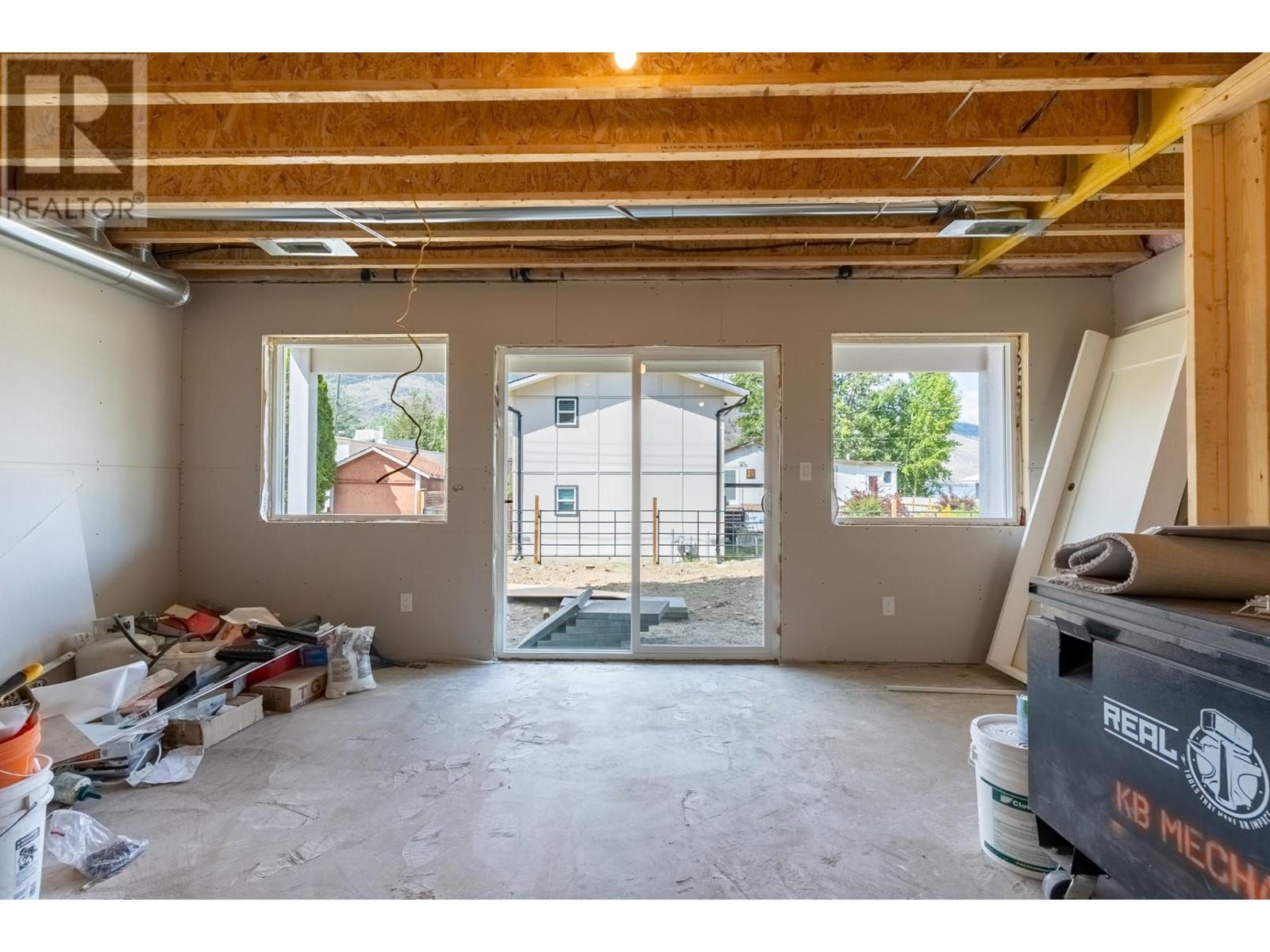 6511 Savona Access Rd, Kamloops, British Columbia   - Photo 35 - 180388