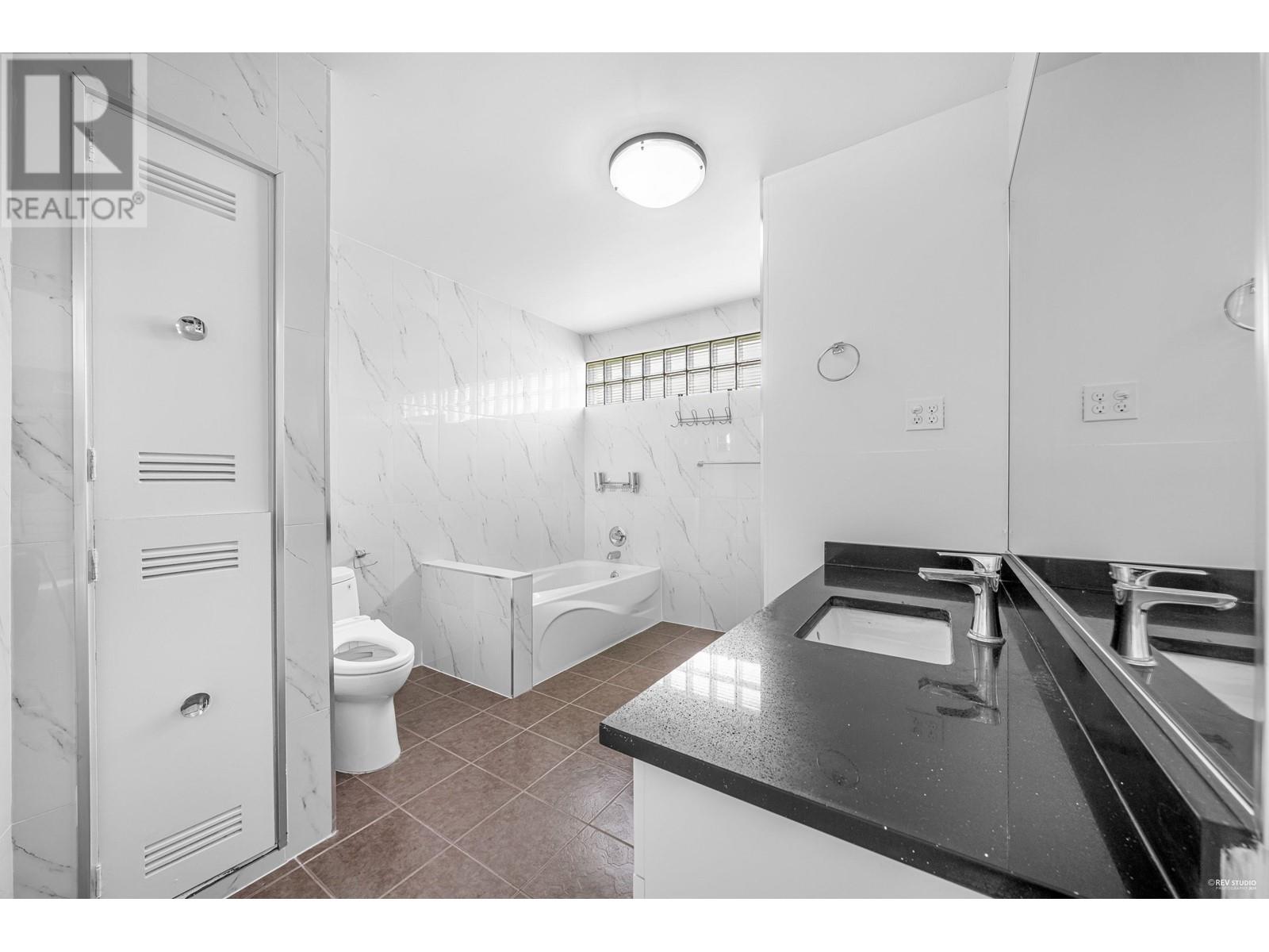 5915 Newton Wynd, Vancouver, British Columbia  V6T 1H8 - Photo 35 - R2915874