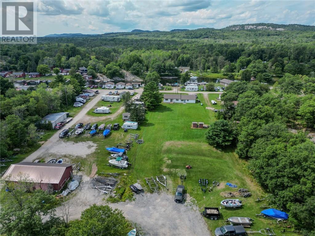 1049 S River Road, Whitefish Falls, Ontario  P0P 2H0 - Photo 12 - 2118582