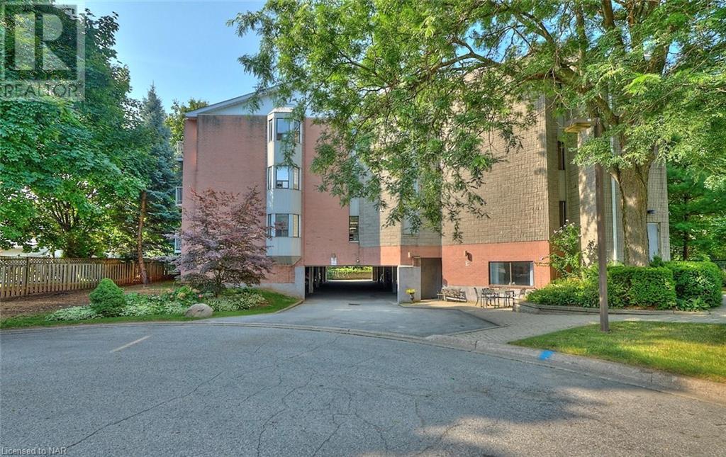 5 NIAGARA Street Unit# 201, grimsby, Ontario