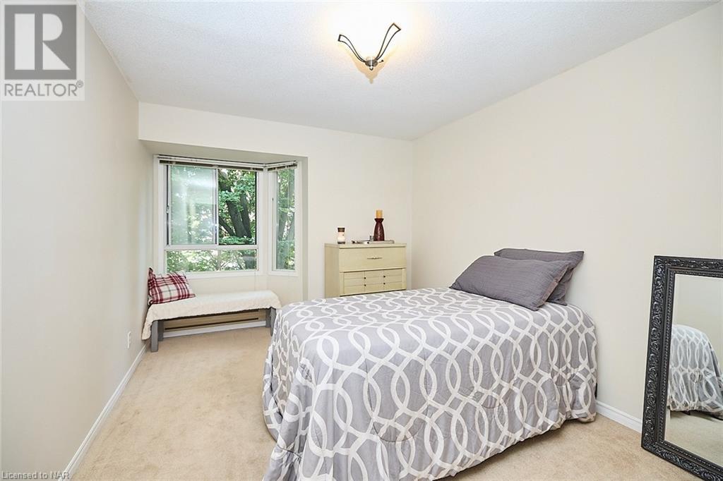 5 Niagara Street Unit# 201, Grimsby, Ontario  L3M 5A3 - Photo 17 - 40633745