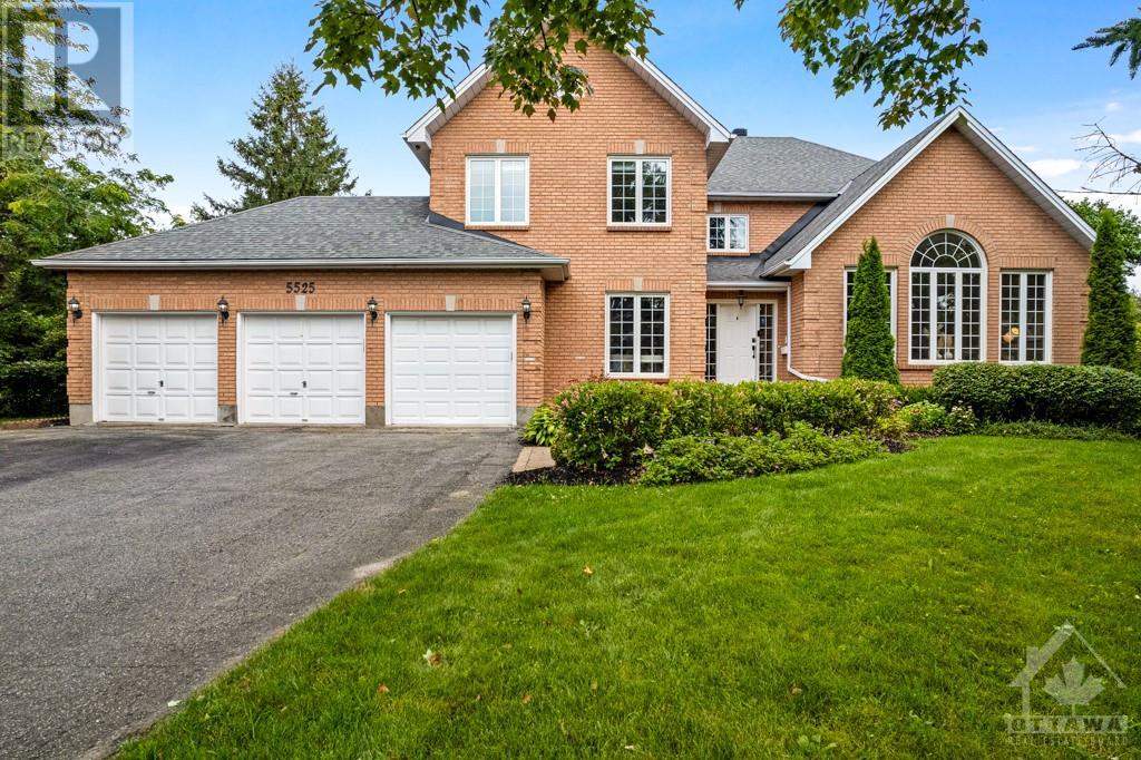 5525 Pettapiece CrescentOttawa, Ontario  K4M 1C6 - Photo 1 - X9516954