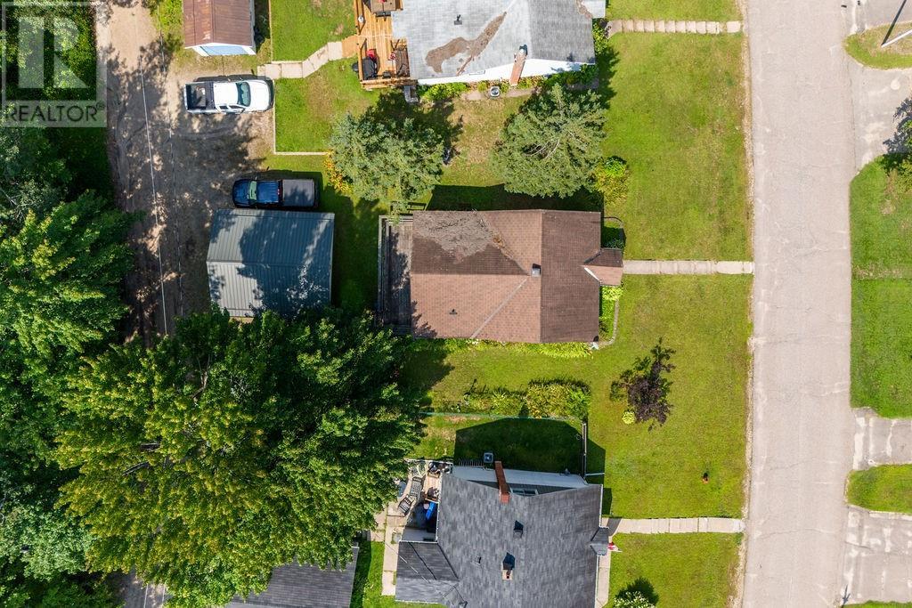 11 Wolfe Avenue, Deep River, Ontario  K0J 1P0 - Photo 30 - 1407339