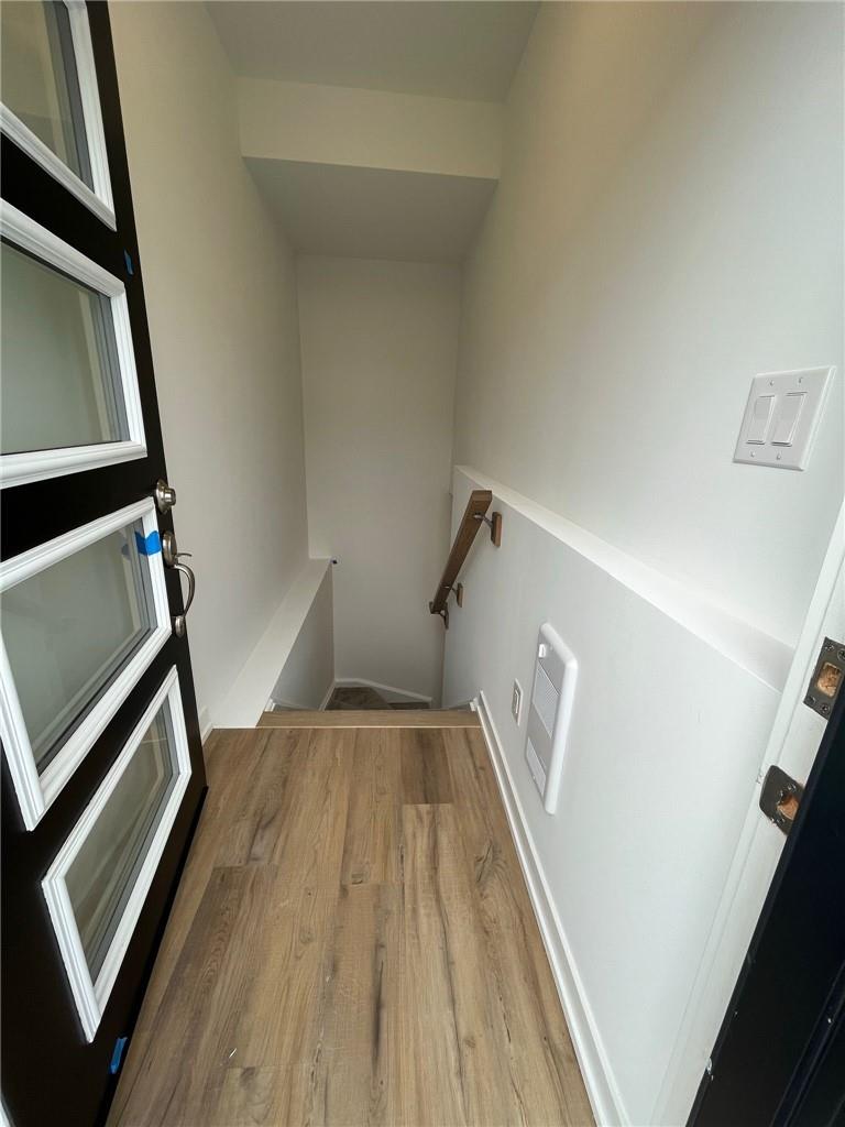 4263 Fourth Avenue, Unit #711, Niagara Falls, Ontario  L2E 0C2 - Photo 3 - H4203109