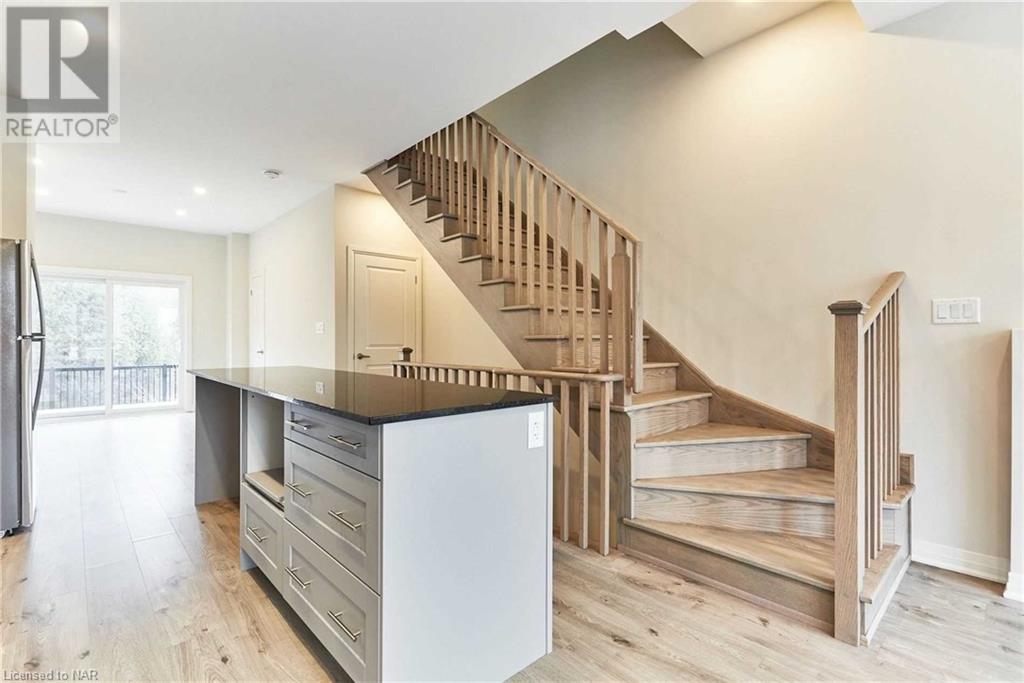 1670 Pleasure Valley Path, Oshawa, Ontario  L1G 0E3 - Photo 14 - 40631883