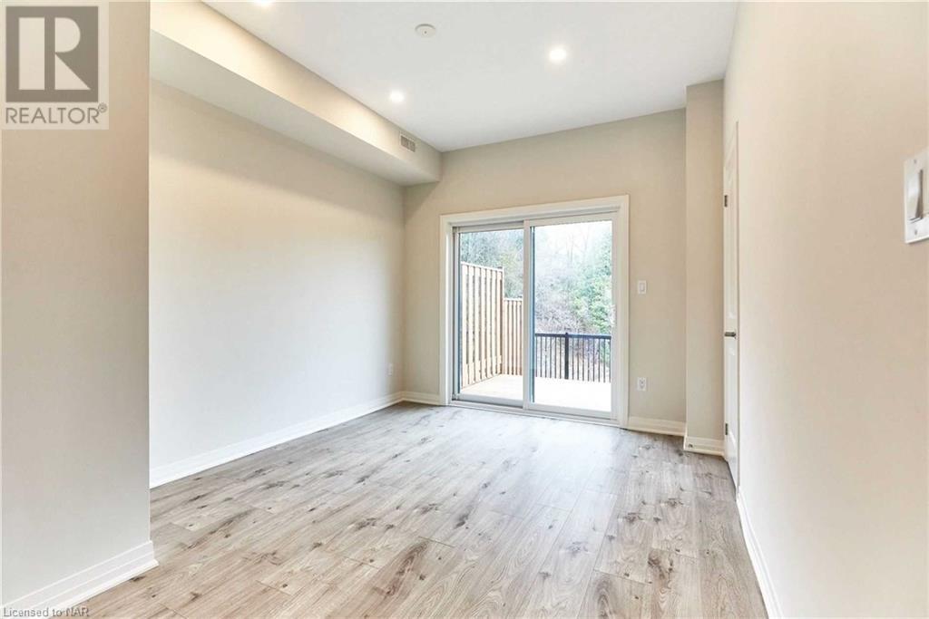 1670 Pleasure Valley Path, Oshawa, Ontario  L1G 0E3 - Photo 5 - 40631883