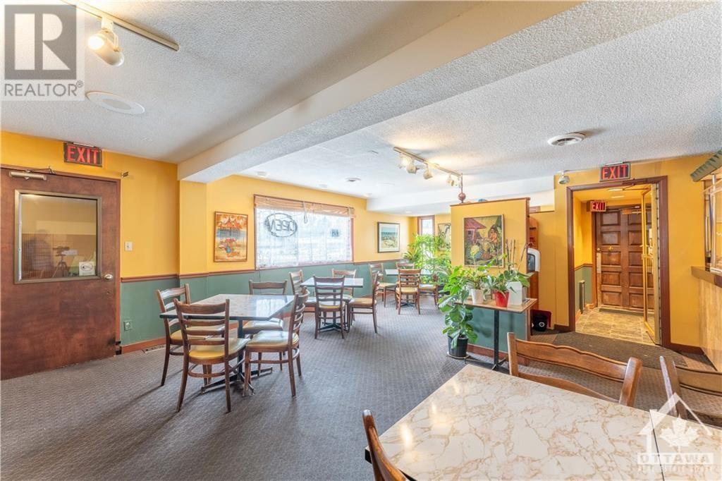1690 Montreal RoadOttawa, Ontario  K1J 6N5 - Photo 14 - X9517013