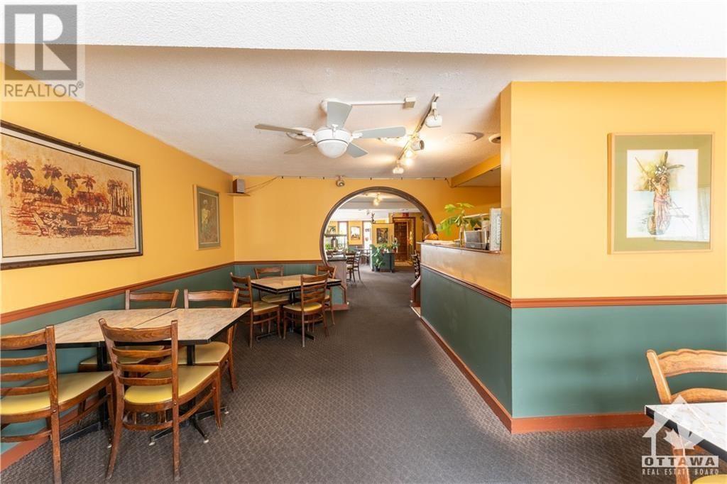 1690 Montreal RoadOttawa, Ontario  K1J 6N5 - Photo 17 - X9517013