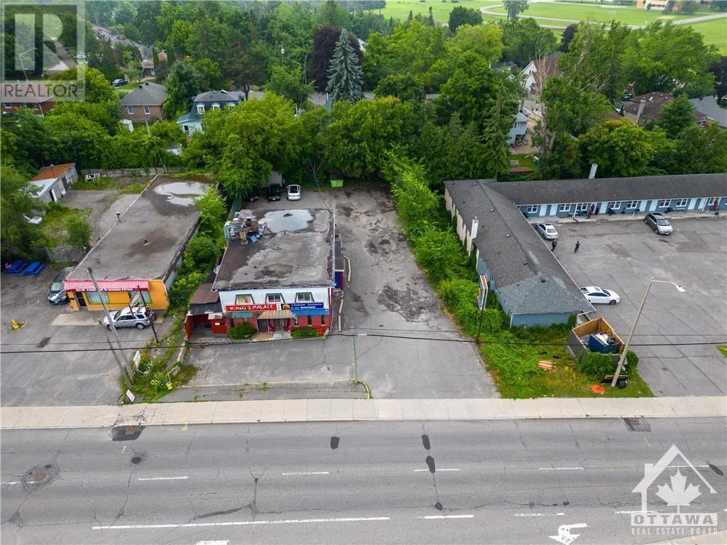 1690 Montreal RoadOttawa, Ontario  K1J 6N5 - Photo 19 - X9517013