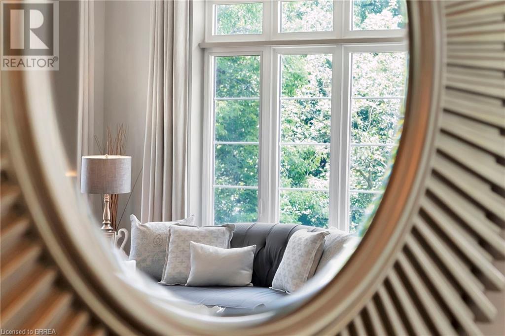 61 East Harris Road, Brantford, Ontario  N3T 5L4 - Photo 10 - 40603631