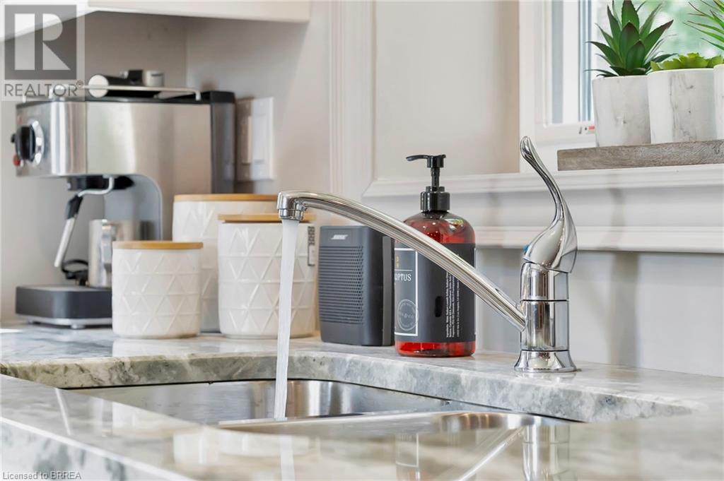 61 East Harris Road, Brantford, Ontario  N3T 5L4 - Photo 41 - 40603631