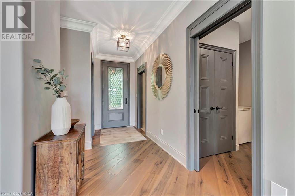 61 East Harris Road, Brantford, Ontario  N3T 5L4 - Photo 8 - 40603631