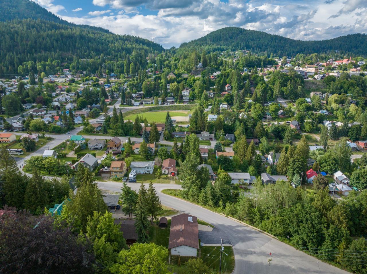 1415 Earl Street, Rossland, British Columbia  V0G 1Y0 - Photo 37 - 2479079