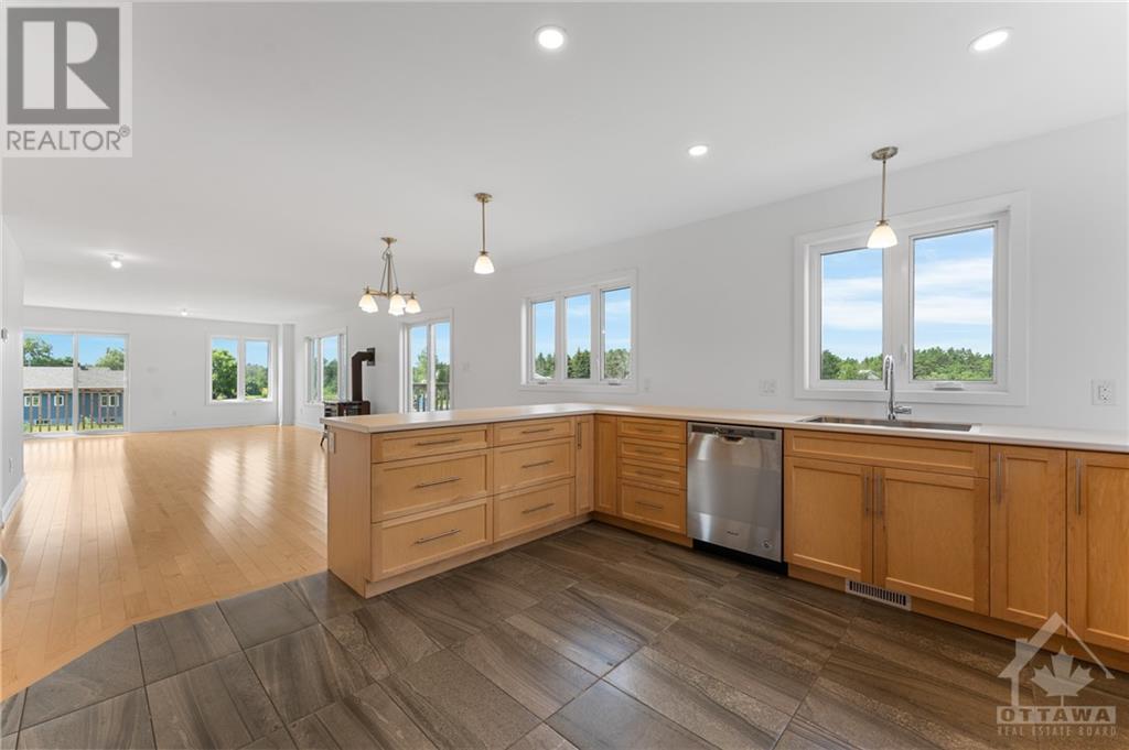 1124 Perth Road, Beckwith, Ontario  K7A 4S7 - Photo 17 - X9519788