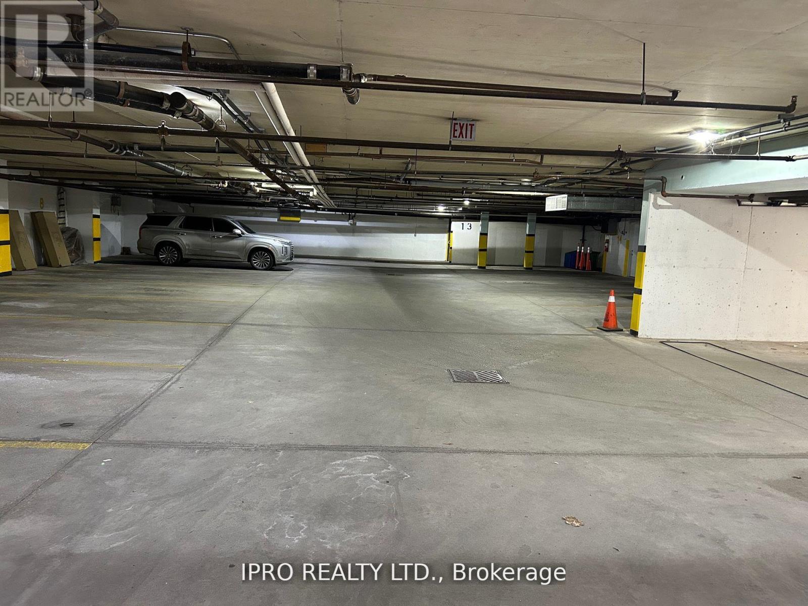 2985 Bloor Street W, Toronto (Stonegate-Queensway), Ontario  M8X 1C1 - Photo 22 - W9257854