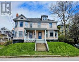 243 Montague Street, Lunenburg, Ca