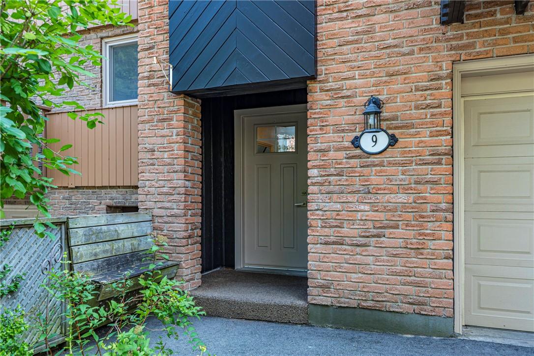 1967 Main Street W, Unit #9, Hamilton, Ontario  L8S 4P4 - Photo 2 - H4203133