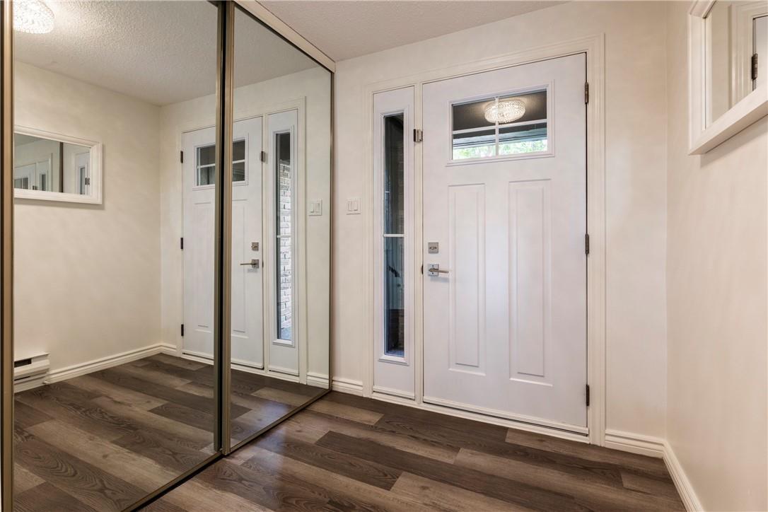 1967 Main Street W, Unit #9, Hamilton, Ontario  L8S 4P4 - Photo 4 - H4203133