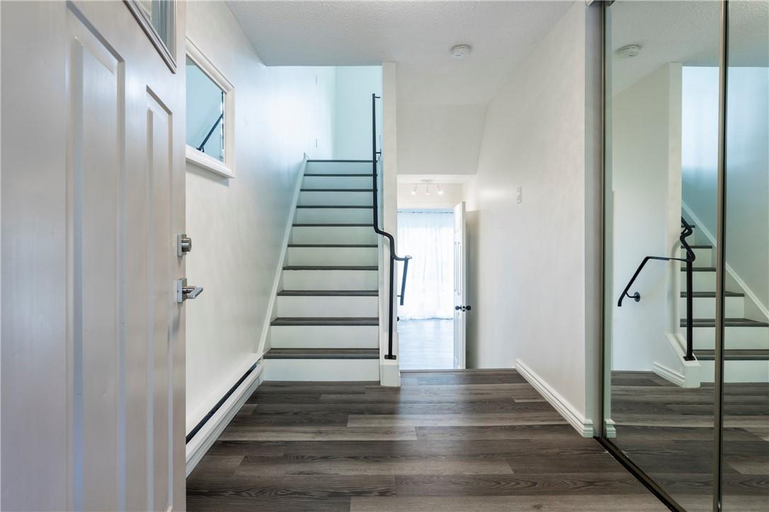 1967 Main Street W, Unit #9, Hamilton, Ontario  L8S 4P4 - Photo 5 - H4203133