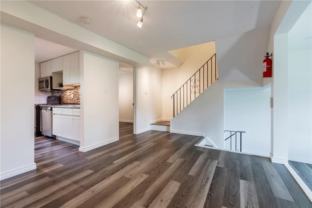 1967 Main Street W, Unit #9, Hamilton, Ontario  L8S 4P4 - Photo 6 - H4203133