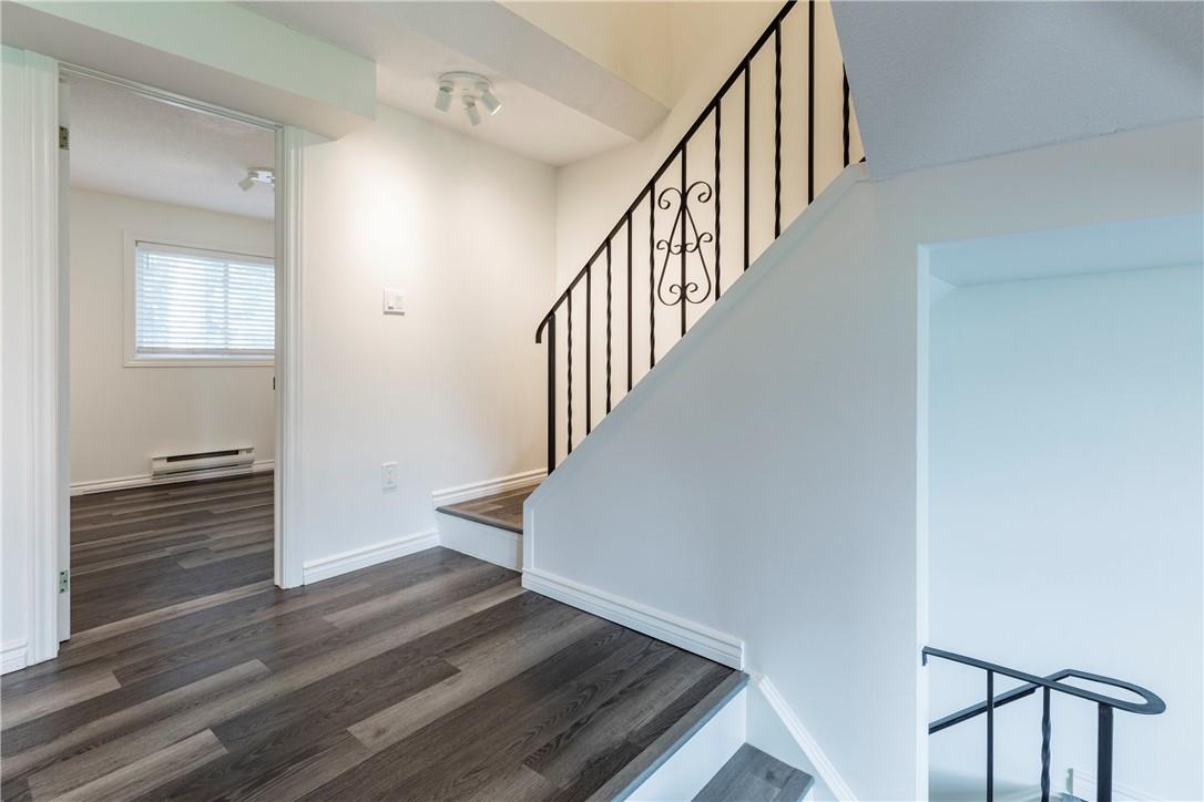 1967 Main Street W, Unit #9, Hamilton, Ontario  L8S 4P4 - Photo 9 - H4203133