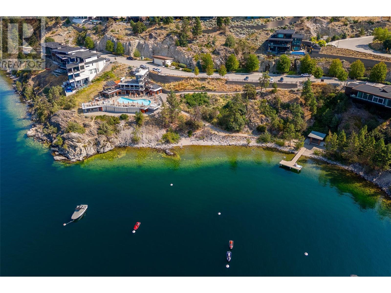 9489 Ledgestone Road Lake Country