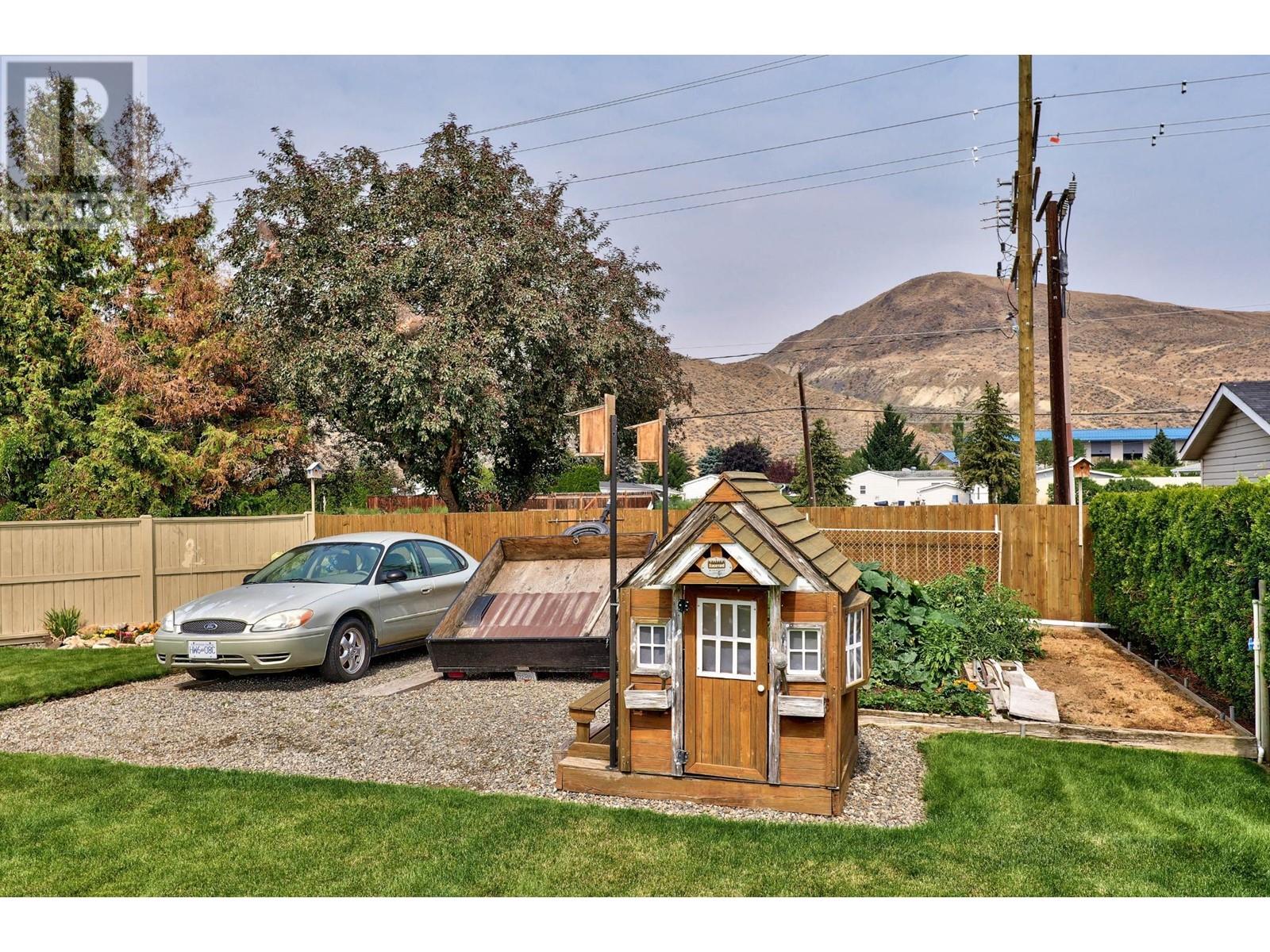 1095 Lincoln Crt, Kamloops, British Columbia  V2B 8L5 - Photo 36 - 180396