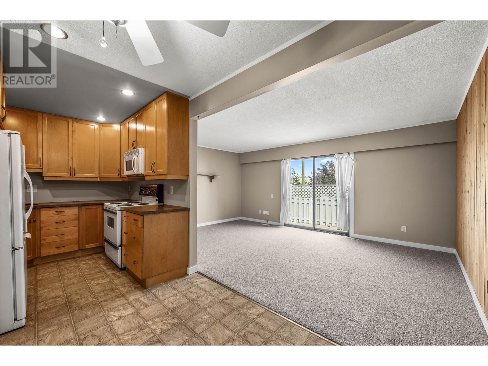 345-1780 Springview Place, Kamloops, British Columbia  V2E 1J4 - Photo 3 - 180401