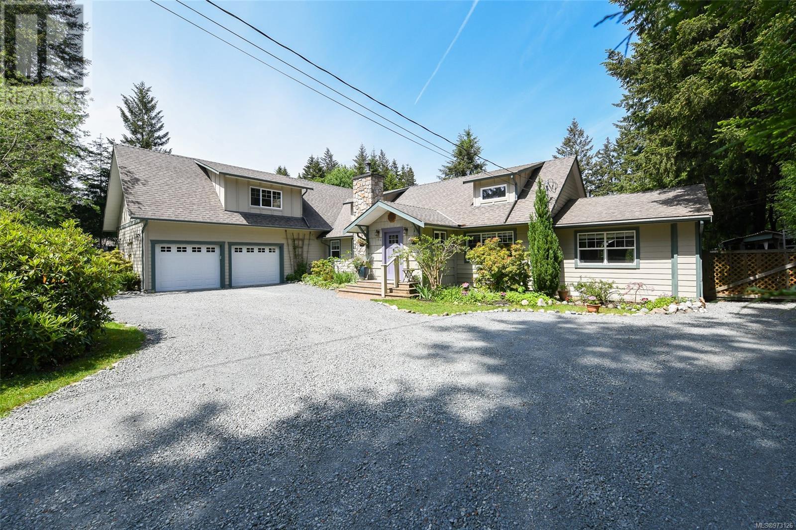 1910 Pridy Rd, Comox, British Columbia  V9M 3Z6 - Photo 2 - 973126