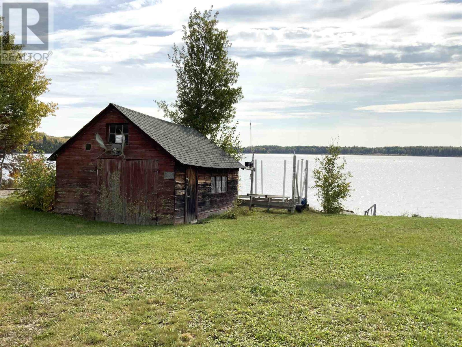 555 & 559 Hwy 657 Goldpines Rd, Ear Falls, Ontario  P0V 1T0 - Photo 8 - TB241324