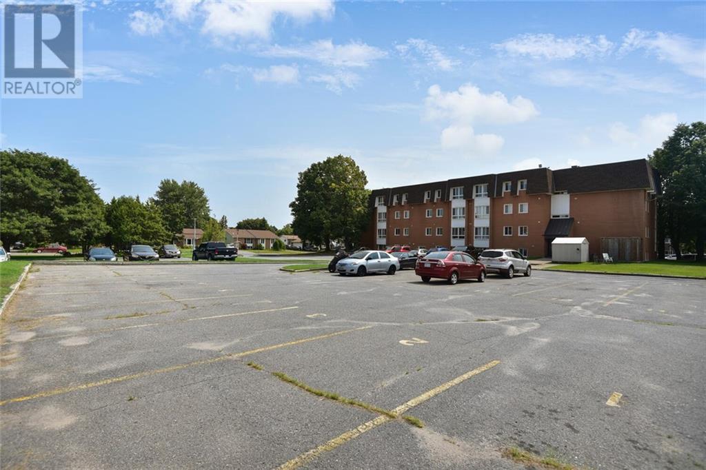 810 KYLE COURT COURT UNIT#G-5 Brockville