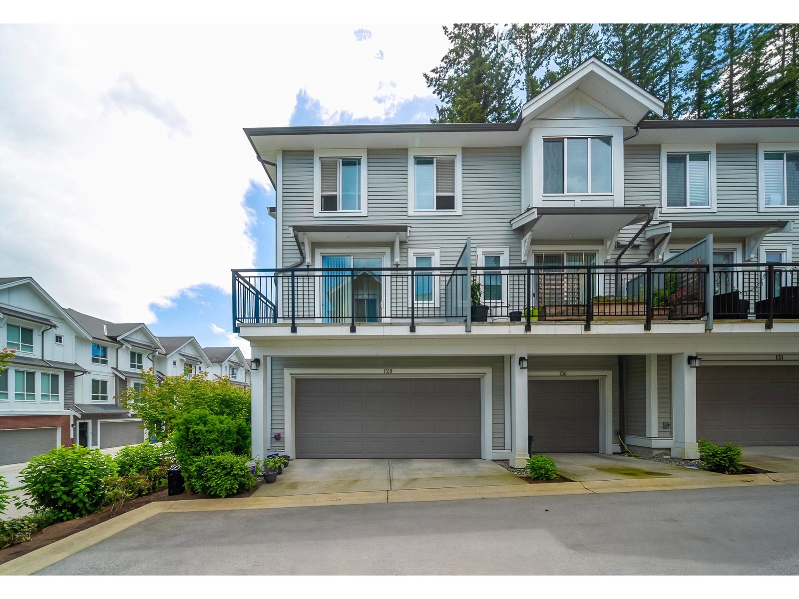 129 9718 161a Street, Surrey, British Columbia  V4N 6S7 - Photo 2 - R2916095