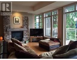 8725 SEASCAPE DRIVE, West Vancouver, British Columbia