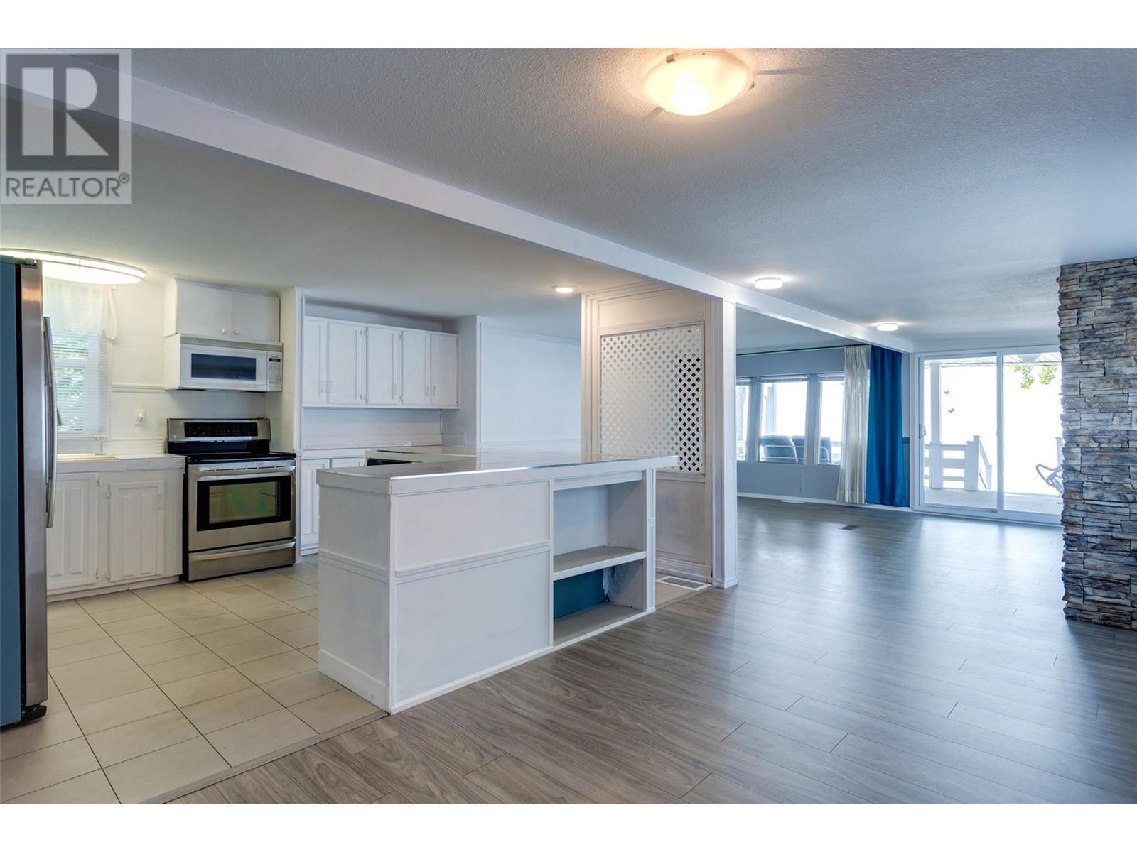 2095 Boucherie Road Unit# 41, West Kelowna, British Columbia  V4T 1Z5 - Photo 17 - 10322068