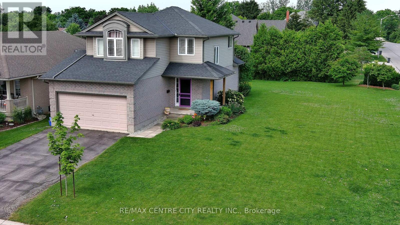 2 EDGEWELL CRESCENT, st. thomas, Ontario