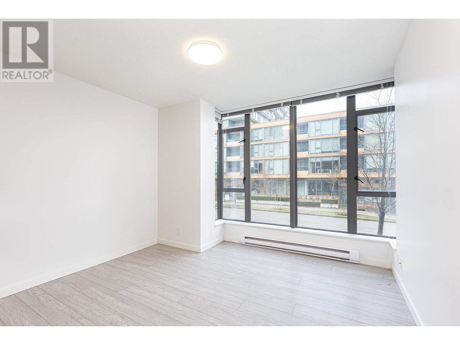 Listing Picture 5 of 40 : 4 7360 ELMBRIDGE WAY, Richmond / 烈治文 - 魯藝地產 Yvonne Lu Group - MLS Medallion Club Member