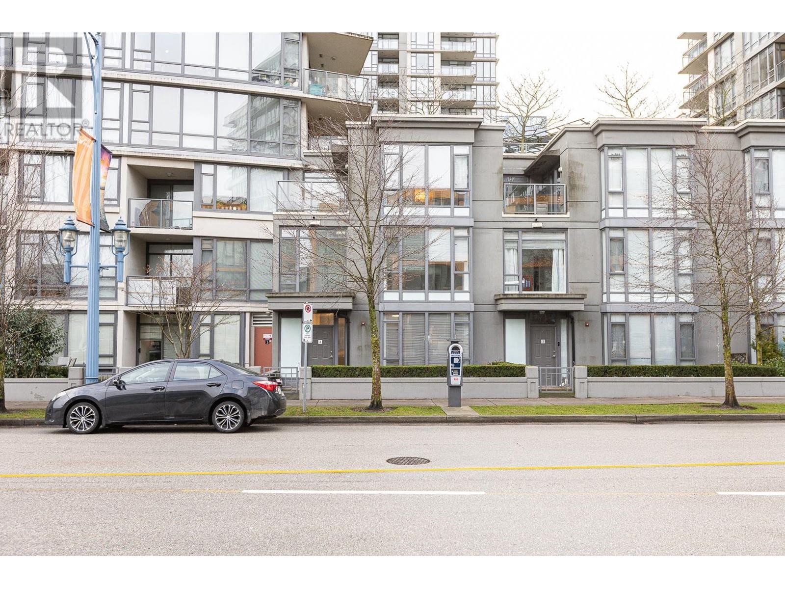 Listing Picture 4 of 40 : 4 7360 ELMBRIDGE WAY, Richmond / 烈治文 - 魯藝地產 Yvonne Lu Group - MLS Medallion Club Member