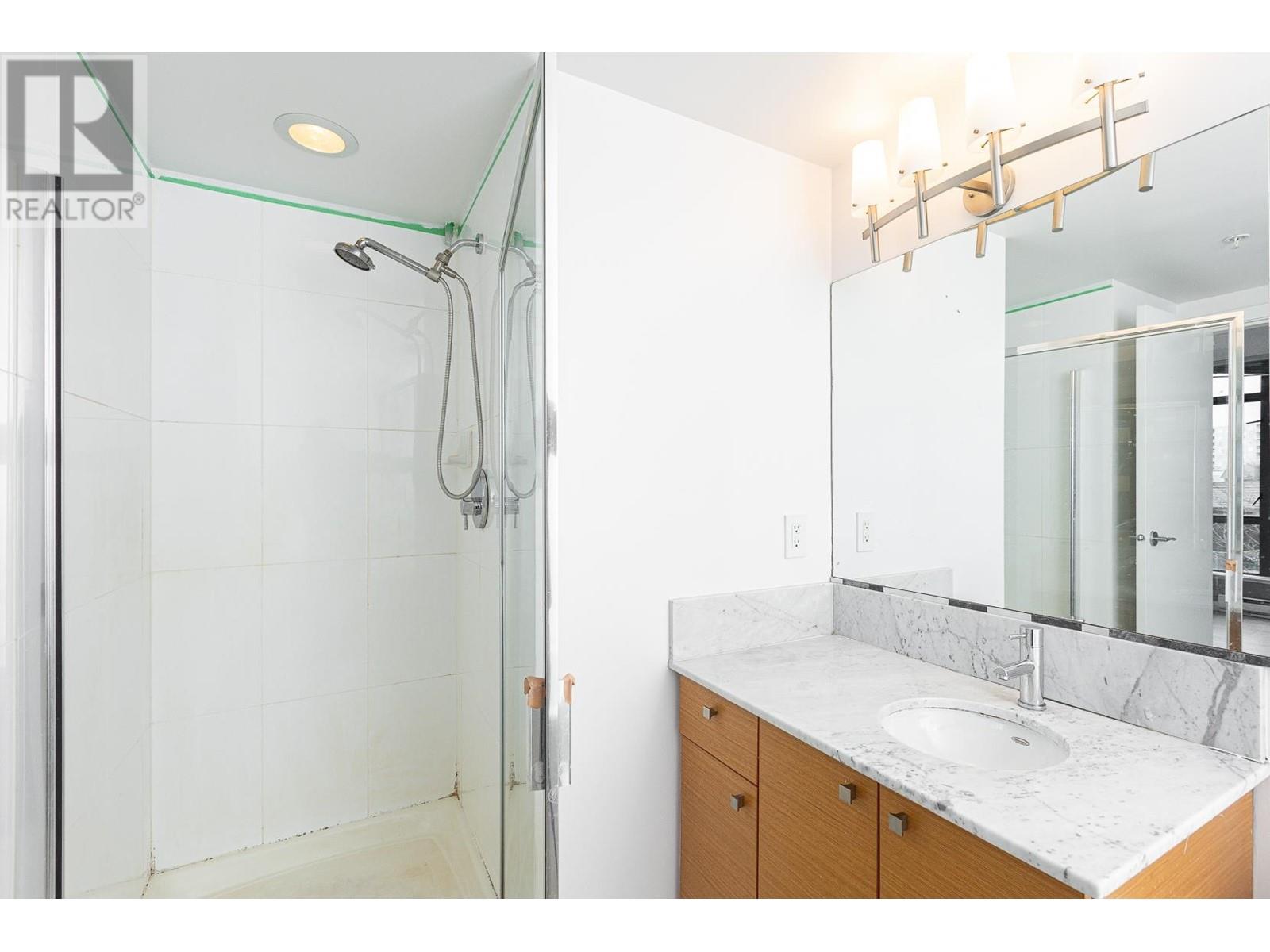 Listing Picture 21 of 40 : 4 7360 ELMBRIDGE WAY, Richmond / 烈治文 - 魯藝地產 Yvonne Lu Group - MLS Medallion Club Member
