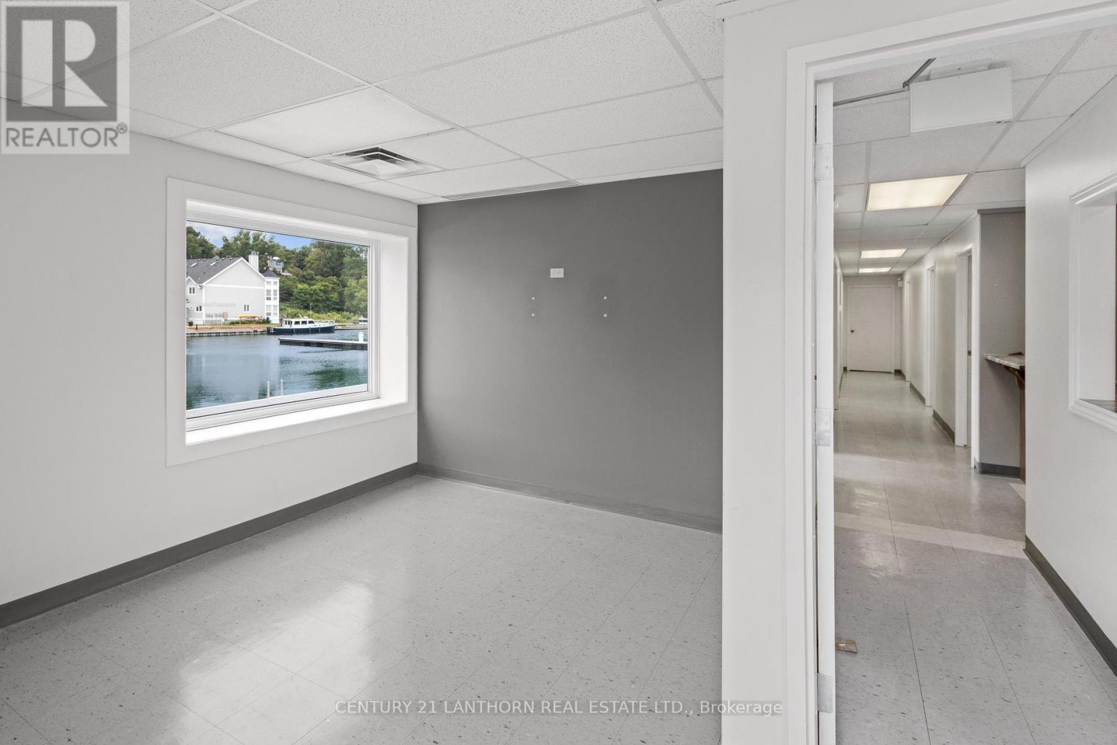 Suite 6 - 6 - 35 Bridge Street, Prince Edward County, Ontario  K0K 2T0 - Photo 5 - X9258837