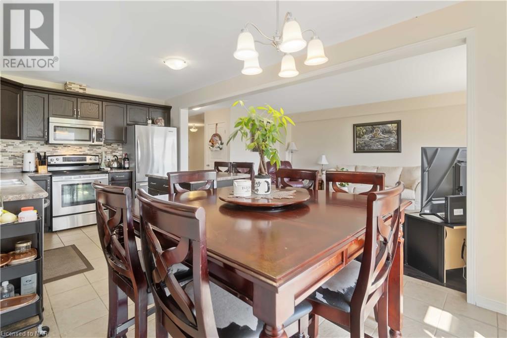 6604 Mary Drive Drive, Niagara Falls, Ontario  L2H 0B5 - Photo 21 - 40632018