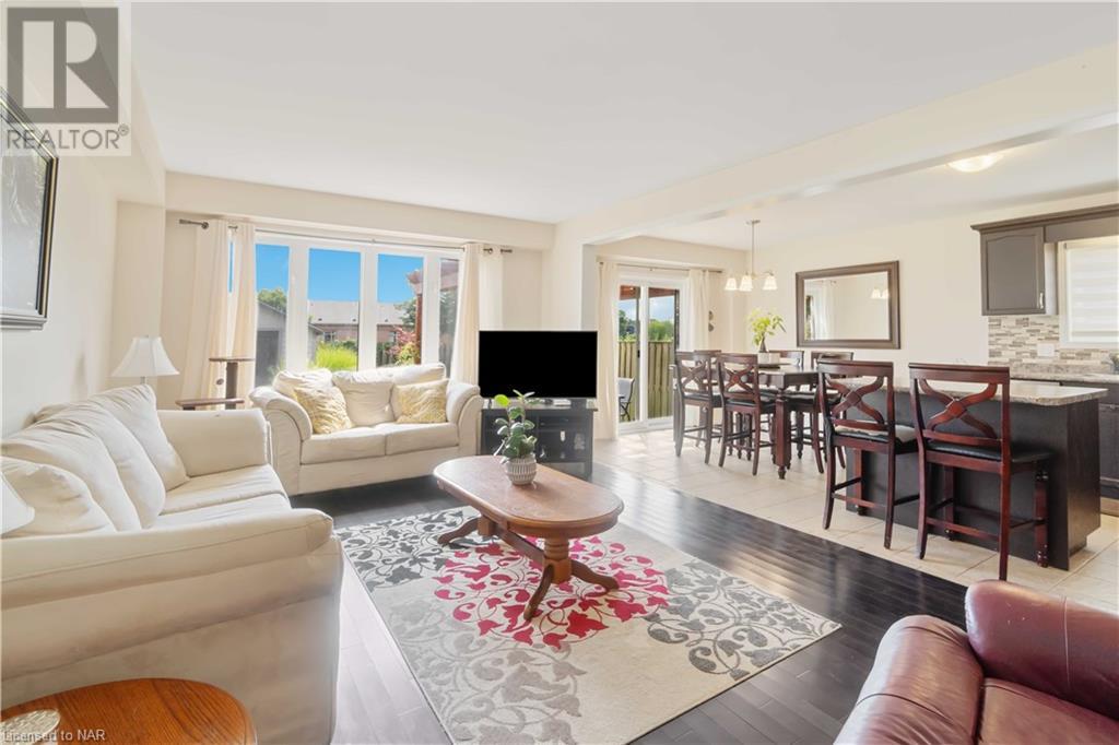 6604 Mary Drive Drive, Niagara Falls, Ontario  L2H 0B5 - Photo 11 - 40632018