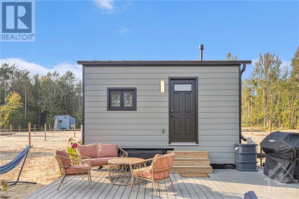 861 Du Golf Road, Clarence-Rockland, Ontario  K0A 2A0 - Photo 1 - X9517257