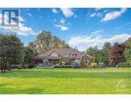 5888 LONGHEARTH WAY Manotick