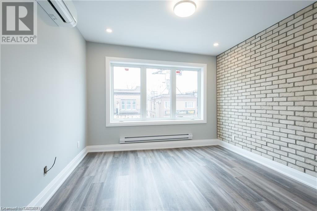 303 Barton Street E, Hamilton, Ontario  L8L 2X4 - Photo 3 - 40634491