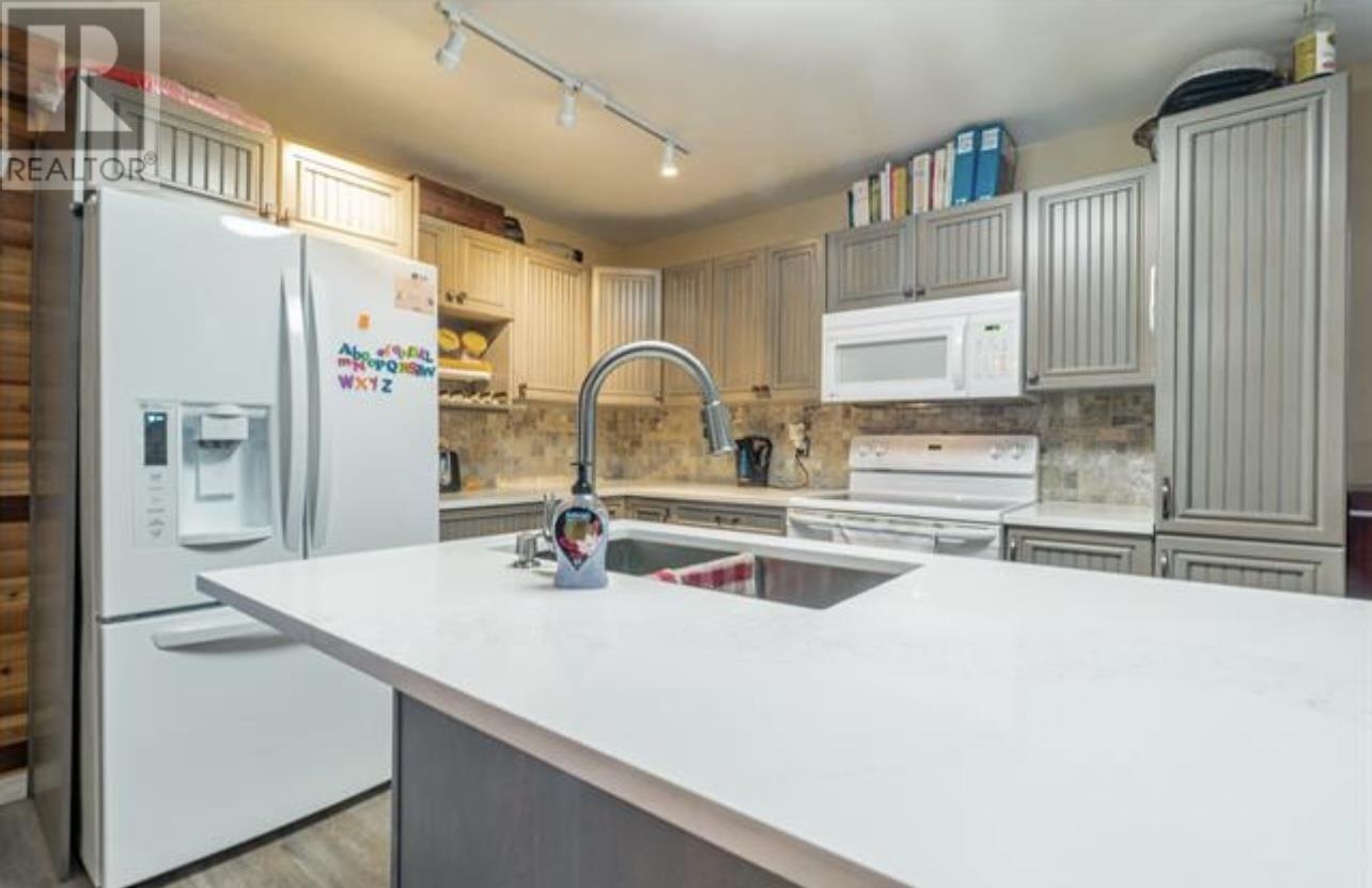 20775 Camwood Avenue, Maple Ridge, British Columbia  V2X 2N9 - Photo 6 - R2910241