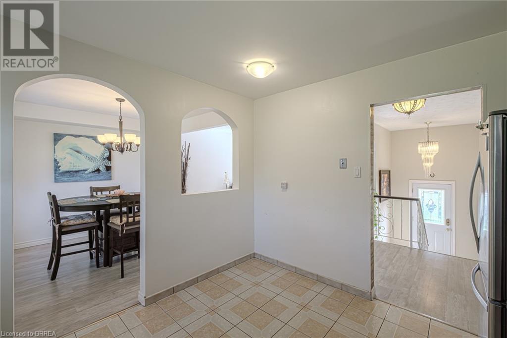 14 Melbourne Crescent, Brantford, Ontario  N3S 7G3 - Photo 11 - 40633165