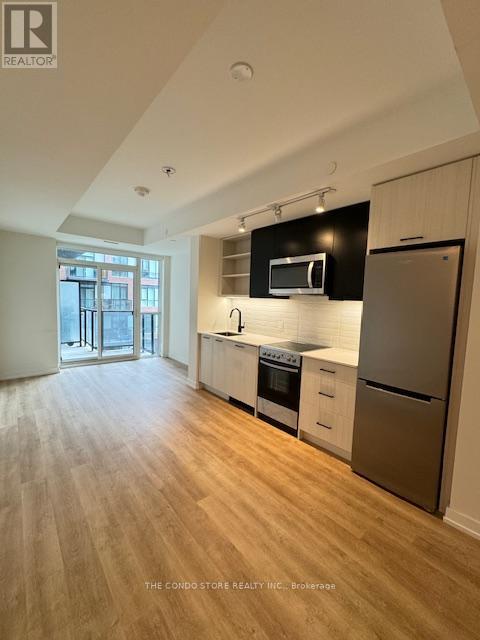 512 - 2300 St. Clair Avenue W, Toronto (Junction Area), Ontario  M6N 0B3 - Photo 2 - W9259550