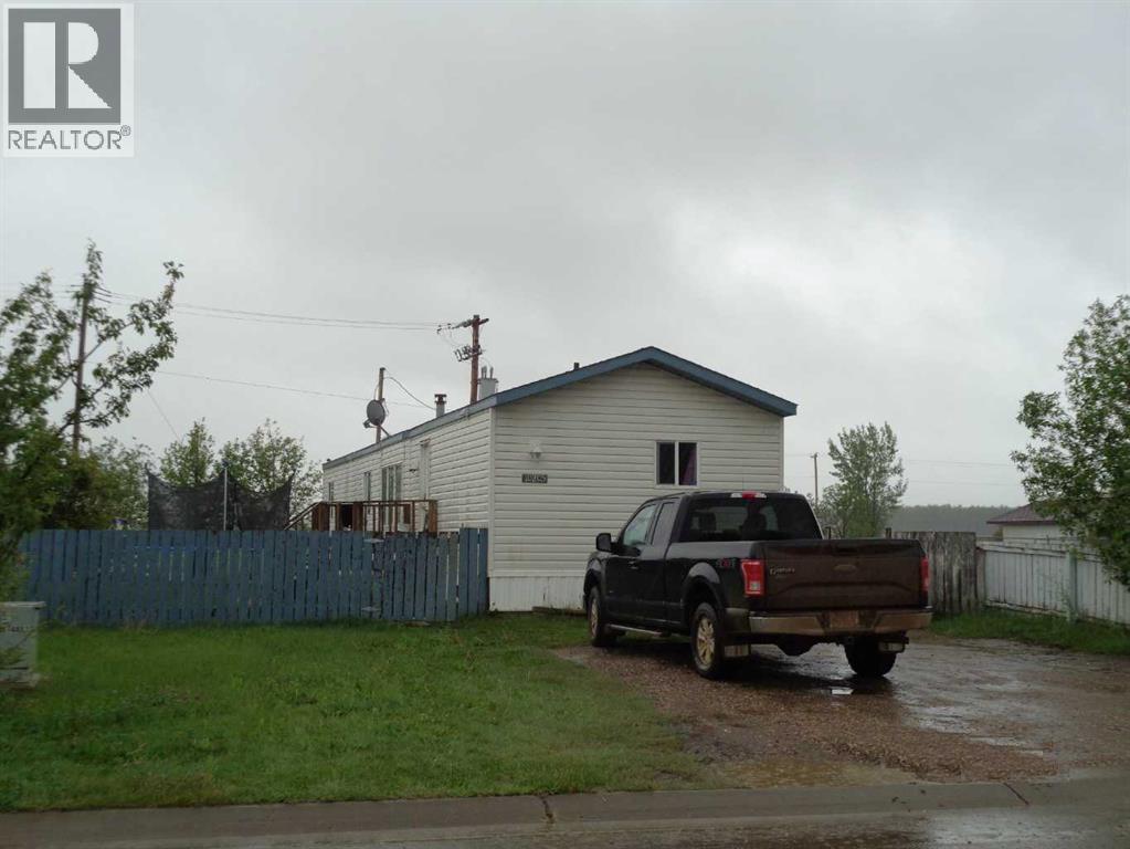 10205 112 Avenue, high level, Alberta
