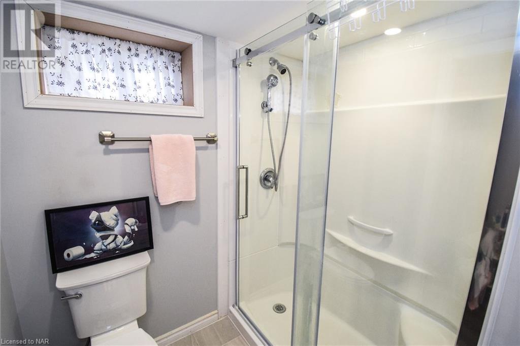 32 Duncan Drive, St. Catharines, Ontario  L2N 3P2 - Photo 24 - 40634805